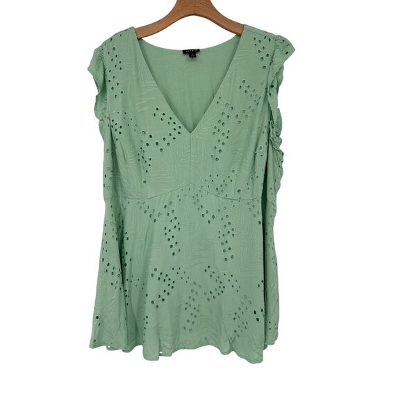 TORRID shirt top Size 2x Mint Green Eyelet  Ruffle Sleeve Peplum  V-Neck Blouse - Picture 2 of 6